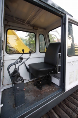 ขายรถแม็กโคร KOBE R904AL ขายรถแม็กโคร KOBE R904AL