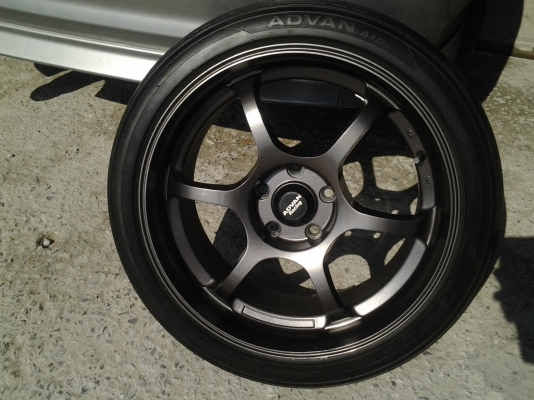 แม็กขอบ 18