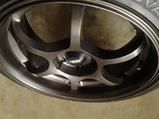 แม็กขอบ 18