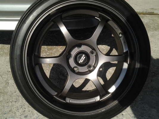 แม็กขอบ 18