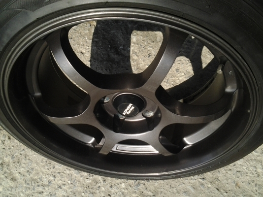 แม็กขอบ 18