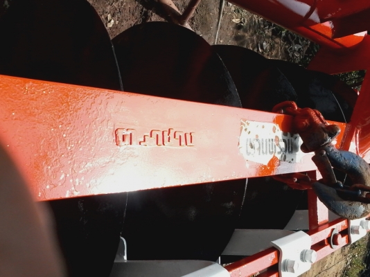 ขายผานพวน6x26เหมือนใหม่ตราช้างใบเต็มใหม่ทั้งชุดสำหรับรถ47-50-55-60-70แรง