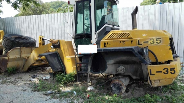 รถตักมือสอง,LIEBHERR L522 รถตักเอวอ่อนมี 3 คัน ขายยกชุด รถตักมือสอง,LIEBHERR L522 รถตักเอวอ่อนมี 3 คัน ขายยกชุด