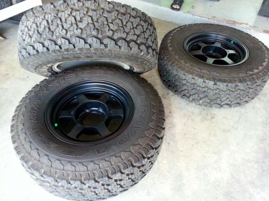 ขายล้อ พร้อมยาง  265 x 70 x 16 AT