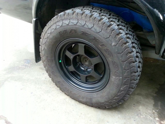 ขายล้อ พร้อมยาง  265 x 70 x 16 AT