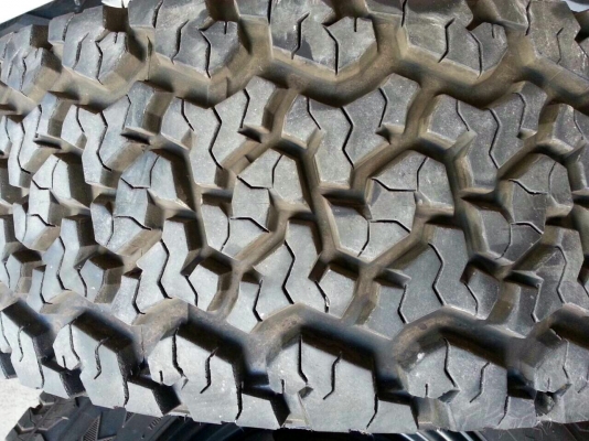 ขายล้อ พร้อมยาง  265 x 70 x 16 AT