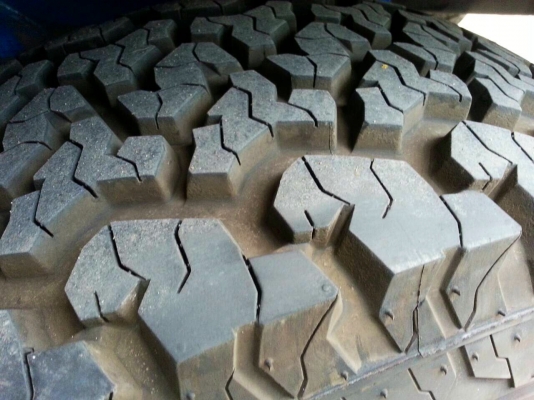 ขายล้อ พร้อมยาง  265 x 70 x 16 AT