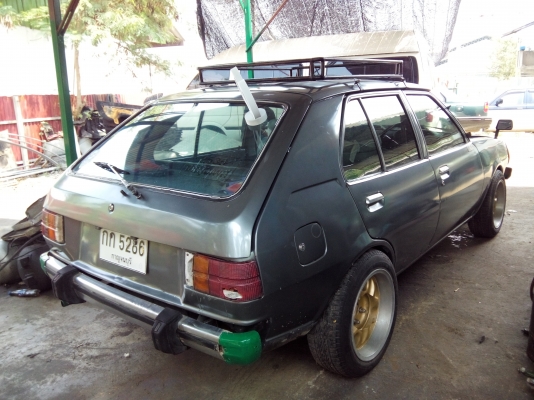 มาสด้า323 แตงโม เครื่องดีแอร์เย็น แม็ก15กว้าง8 พร้อมใช้