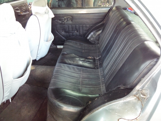 มาสด้า323 แตงโม เครื่องดีแอร์เย็น แม็ก15กว้าง8 พร้อมใช้