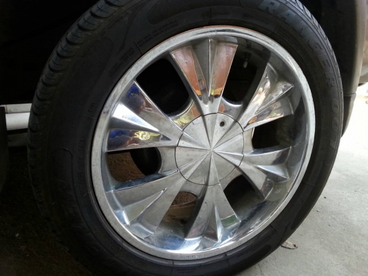 แม็ก  VIP ขอบ 20 6รู139 พร้อมยางปี13