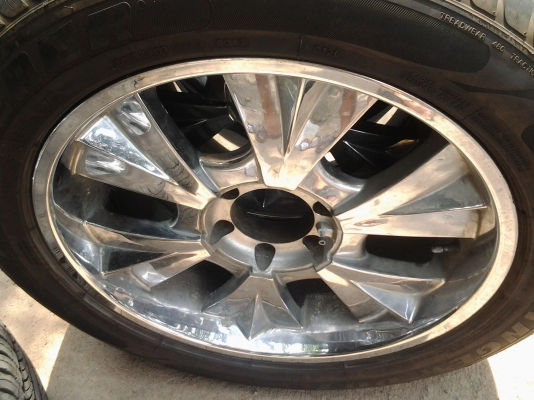 แม็ก  VIP ขอบ 20 6รู139 พร้อมยางปี13