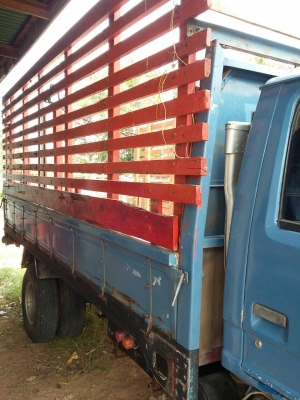 หกล้อ อีซูชุ 115แรง เกียร์สั้น สภาพดีเดิมสวยพร้อมใช้งาน ทะเบียนพร้อมโอน