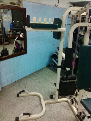 ชุุุดเครื่อง Home Yim ยี่ห้อ Omega หนึ่งชุดมีสองชิ้น สภาพสวย ไม่ผุ ใช้งานได้ปกติ