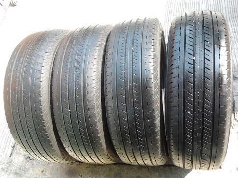 บริสโตน HT 215/65/16 ปลายปี10 สภาพดี 1ชุด