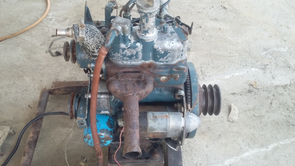 ขายเครื่องคูโบต้า2สูบ สภาพสมบูรณ์ พร้อมหม้อน้ำครบครับ