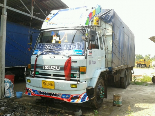 ขายหัวกับแคชซี ISUZU 10ล้อ ROCKY 195 FVM 32 MR เพลาเดียว ปี2538  เครื่อง 6HE1 กระบะเหล็ก