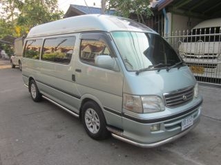 รถตู้ รถตู้