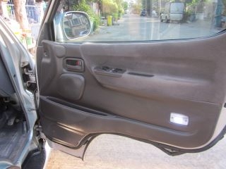 รถตู้ รถตู้