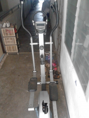 เครื่องออกกำลังกาย  เพื่อสุขภาพที่เเข็งแรง ลดหน้าท้องได้ tel.081-427-3941