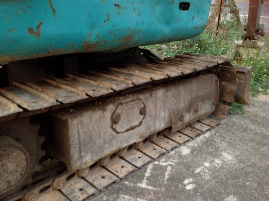 ขายรถแบคโฮ ยี่ห้อ KOMATSU รุ่น PC05-7 ขายรถแบคโฮ ยี่ห้อ KOMATSU รุ่น PC05-7