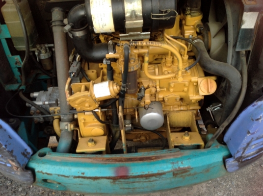 ขายรถแบคโฮ ยี่ห้อ KOMATSU รุ่น PC05-7 ขายรถแบคโฮ ยี่ห้อ KOMATSU รุ่น PC05-7