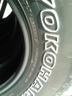 Yokohama AT-S ขนาด 265/75/16 ปี13 สภาพสวยๆ 1ชุด Yokohama AT-S ขนาด 265/75/16 ปี13 สภาพสวยๆ 1ชุด