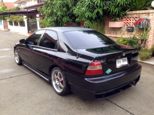 ขาย accord แอคคอร์ด ท้ายก้อนเดียว ปี 94 เครื่องหัวฉีดแรงดี 2200 cc เกียร์ธรรมดา ติดแก๊สแล้ว lpg ขาย accord แอคคอร์ด ท้ายก้อนเดียว ปี 94 เครื่องหัวฉีดแรงดี 2200 cc เกียร์ธรรมดา ติดแก๊สแล้ว lpg