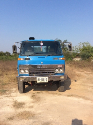 ISUZU 10ล้อ2เพลา (จัมโบ้) ท้ายลาด เครื่อง185แรง6BF พวงมาลัยพาว์เวอร์ เบรคจิ๊ฟฟี่ หัวสวย เดิมๆบางๆ อุปกรณ์ครบแอร์ ครัทซีสวยจัด (จัมโบ้200ช่วงล่างใหญ่) มีสโลว์กลาง ท้ายลาดขึ้นแม็คโคร200ได้ สภาพพร้อมใช้งาน ขาย 600,000 บาท