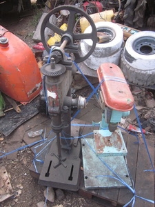 ลงให้ดูแล้วนะครับ ขายเหมา - แท่นเจาะสว่าน 2 ตัว ราคาเพียง 6,500 บาท มือสอง