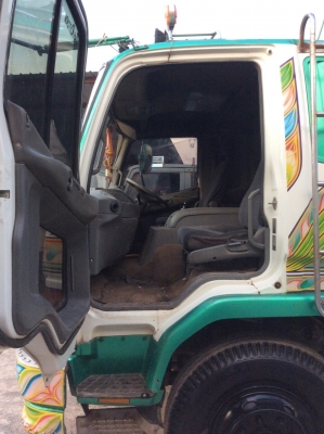 ฝากขาย .MITSUBISHI 10ล้อ ไอหลง 2เพลาดั๊ม เครื่อง 6D16 (220 แรง)โบอินเตอร์ เกียร์ฟูลเลอร์ พร้อมระบบลาก(ขาดลำโพง) ยางดี 8เส้น เครื่องดี ครัทซีสวย ขาย 820,000 บาท