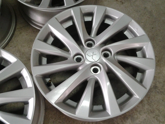 ล้อแม็ก มิตซู แอจทราจ ขอบ15 ป้ายแดง