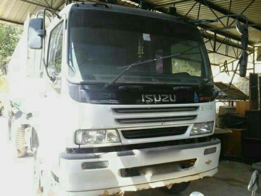รถอีซุซุ 10 ล้อดั้ม 270 แรงม้า ปี 47.   สนใจติดต่อ 081 - 6079515