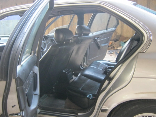 Bmw525ปี94เกียร์ออโต แก๊ส ขับดีเครื่องนิ่ง 48000