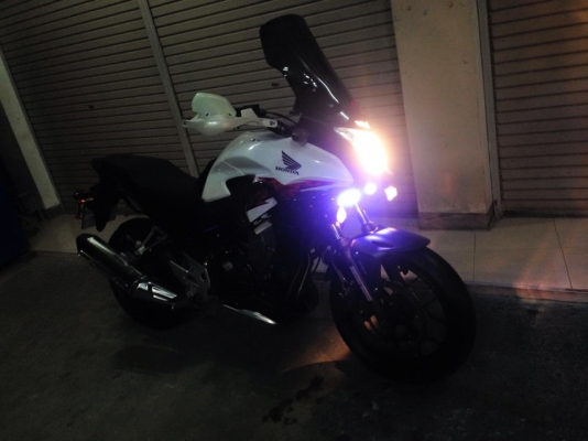 __CB500X ปี 2013 สีขาว แต่งๆ ฿169,000__
