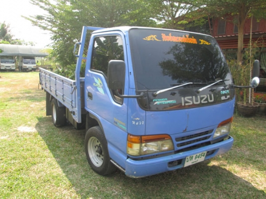 ISUZU NKR 66 E หัวการ์ตูน เครื่อง 110 ป้านเล็กไม่ติดเวลา ISUZU NKR 66 E หัวการ์ตูน เครื่อง 110 ป้านเล็กไม่ติดเวลา