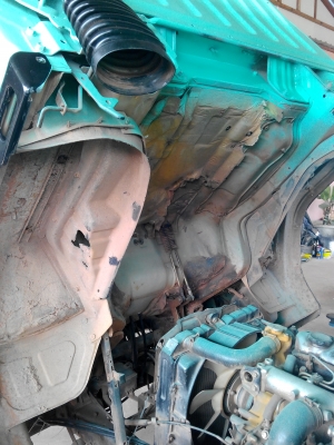 มิตซูแคนเตอร์ปี 40 ต่อดั้มใหม่ กระบะ 3.20 ม.เครื่องเดิม 110 แรง  เอกสารพร้อมโอน ม.79  ลดอีกครับ 355,000 บาท ด่วนครับ