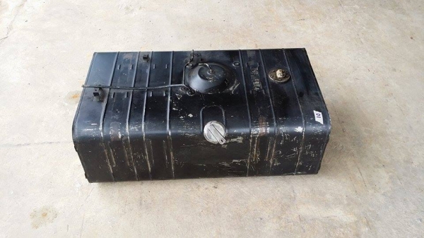 ถังบรรจุน้ำมัน เก่าญี่ปุ่น มีหลายขนาด สภาพใช้งานได้จริง ถังบรรจุน้ำมัน เก่าญี่ปุ่น มีหลายขนาด สภาพใช้งานได้จริง