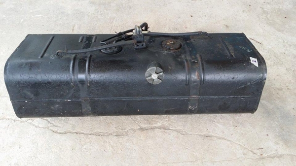 ถังบรรจุน้ำมัน เก่าญี่ปุ่น มีหลายขนาด สภาพใช้งานได้จริง ถังบรรจุน้ำมัน เก่าญี่ปุ่น มีหลายขนาด สภาพใช้งานได้จริง