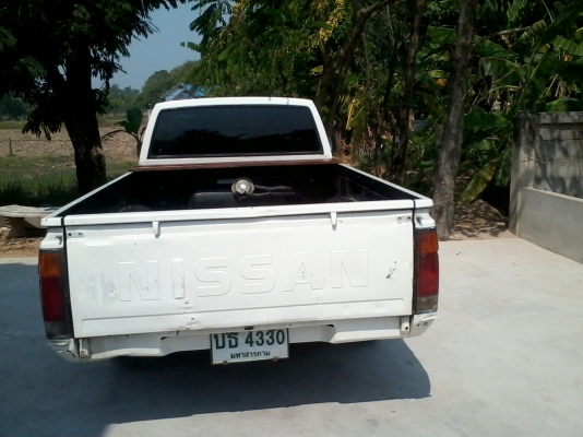 ขาย nissan big m (ราคาคุยได้)