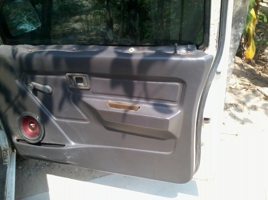 ขาย nissan big m (ราคาคุยได้)