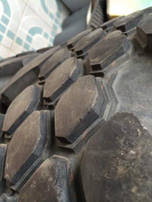 ขาย ยางking cobra 35/10.5/16 ใส่ได้เดือนเดียวถอดเก็บอย่างดี