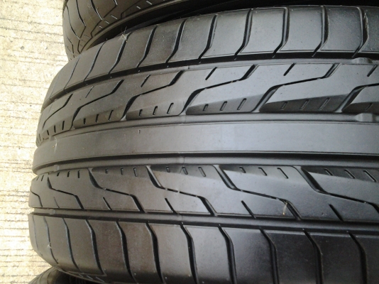 ยาง TOYO 225/50/17 ปี13 ยาง TOYO 225/50/17 ปี13