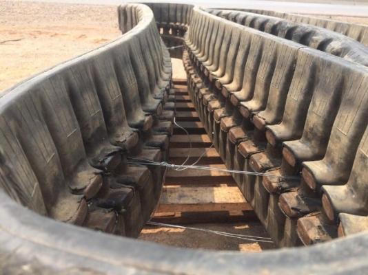 ขายแทรคยาง ใช้กับ รถขุด MITSUBISHI PC30/PC35 นำเข้าจากญี่ปุ่น ติดต่อ 081-2990958/089-8368497 (เจ้าของขายเอง) ขายแทรคยาง ใช้กับ รถขุด MITSUBISHI PC30/PC35 นำเข้าจากญี่ปุ่น ติดต่อ 081-2990958/089-8368497 (เจ้าของขายเอง)