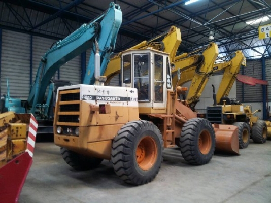 510 # 11708 : รถตัก komatsu นำเข้าจากญี่ปุ่น โทร. กุ้ง:0813062283