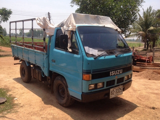 ขายครับNKR55EU1. ห้างแท้ปี33เครื่อง88HPเครื่องคัสซีงามๆทะเบียนขาด16วันเอกสารพร้อมโอนราคาเบาๆ