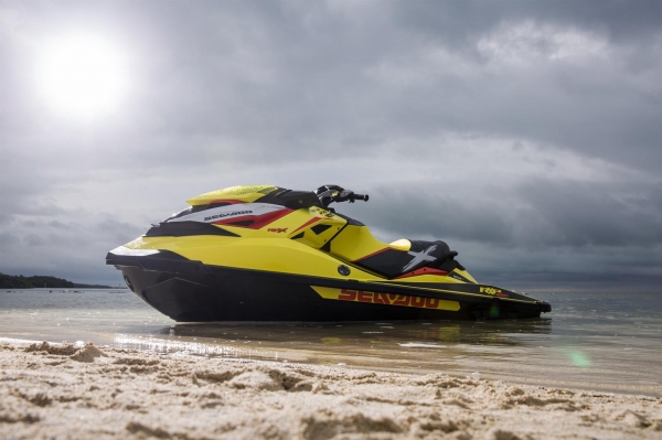 เจ็ทสกีใหม่ RXP-X260 RS ปี 2015 แถมฟรีชูชีพjetpilot เจ็ทสกีใหม่ RXP-X260 RS ปี 2015 แถมฟรีชูชีพjetpilot