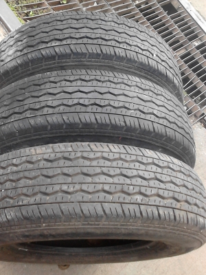 195R15C BRIDGESTONE RD-613 มี 3 เส้น tel.081-427-3941