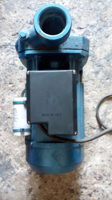 ขาย !! ปั้มน้ำหอยโข่ง 3แรง220v. ท่อ2&times;2" พร้อมใช้งาน