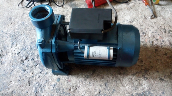 ขาย !! ปั้มน้ำหอยโข่ง 3แรง220v. ท่อ2&times;2" พร้อมใช้งาน