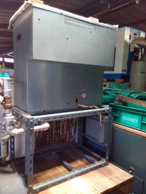 ขาย แอร์ดรายเยอร์เครื่องทำลมแห้ง ใช้สำหรับปั๊มลม 20-30  HP สนใจโทร.หาเราเลยตอนนี้ รับประกัน 1 ปี